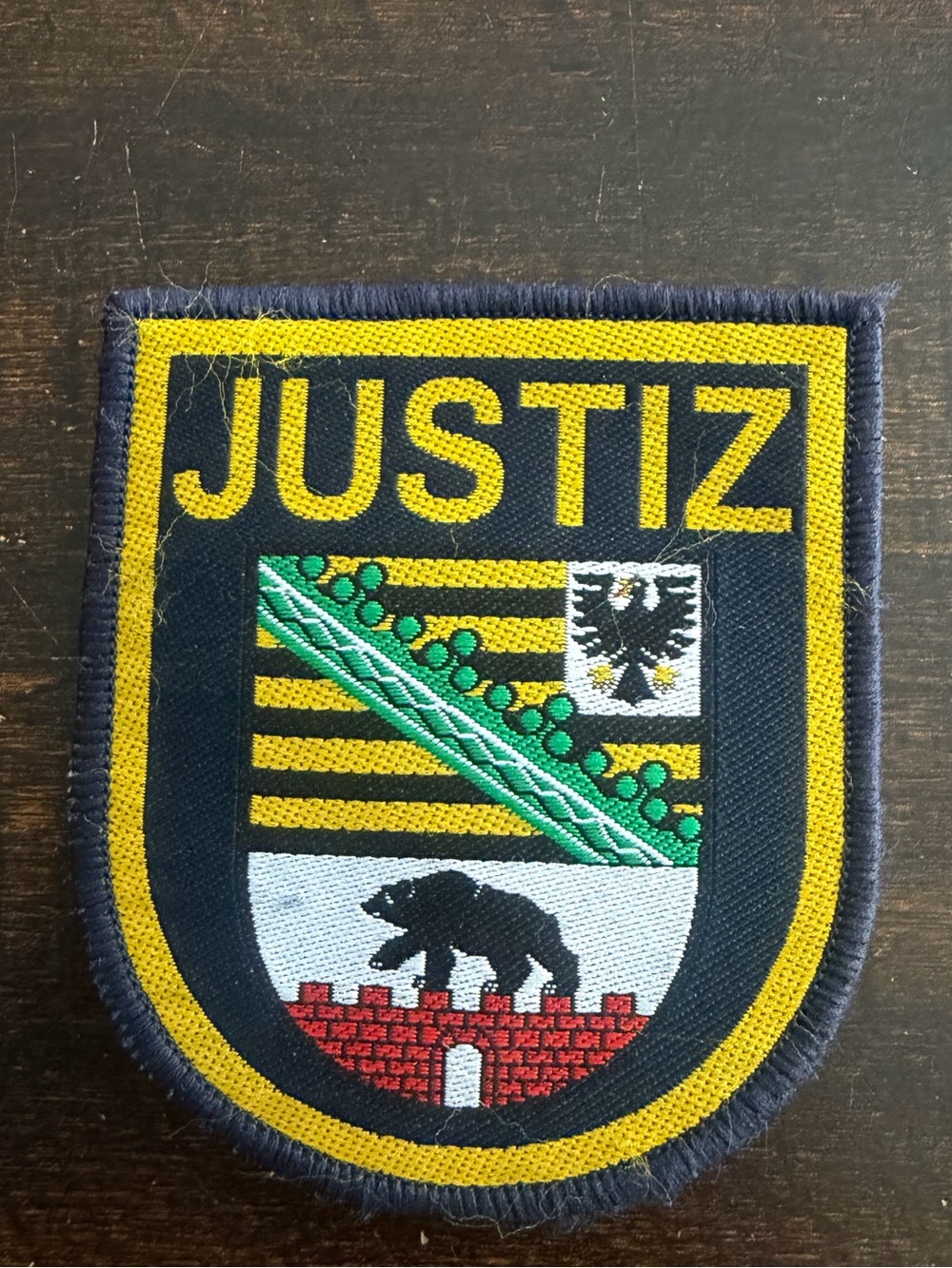 Velcro JUSTIZ Embroidered Shield Patch in Yellow, Black, Green (German)